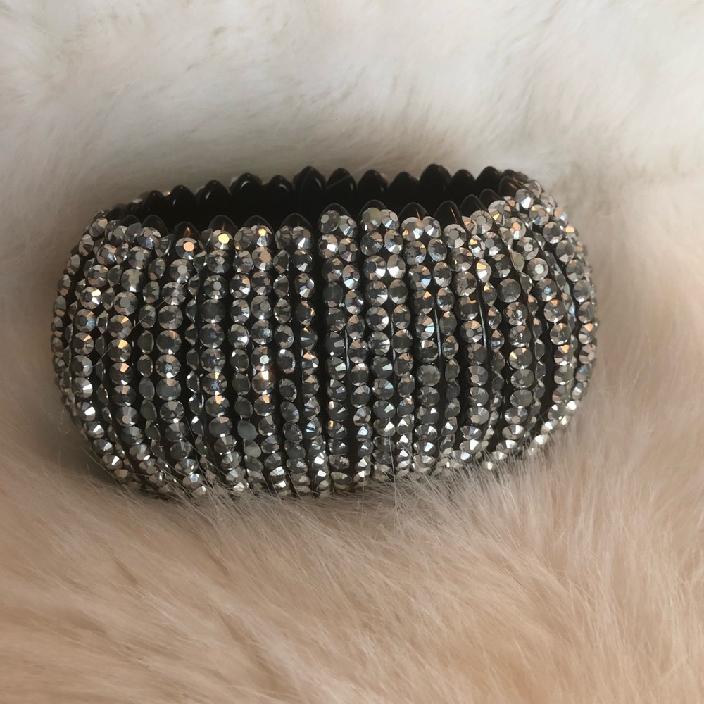 Bling stretchy bracelet